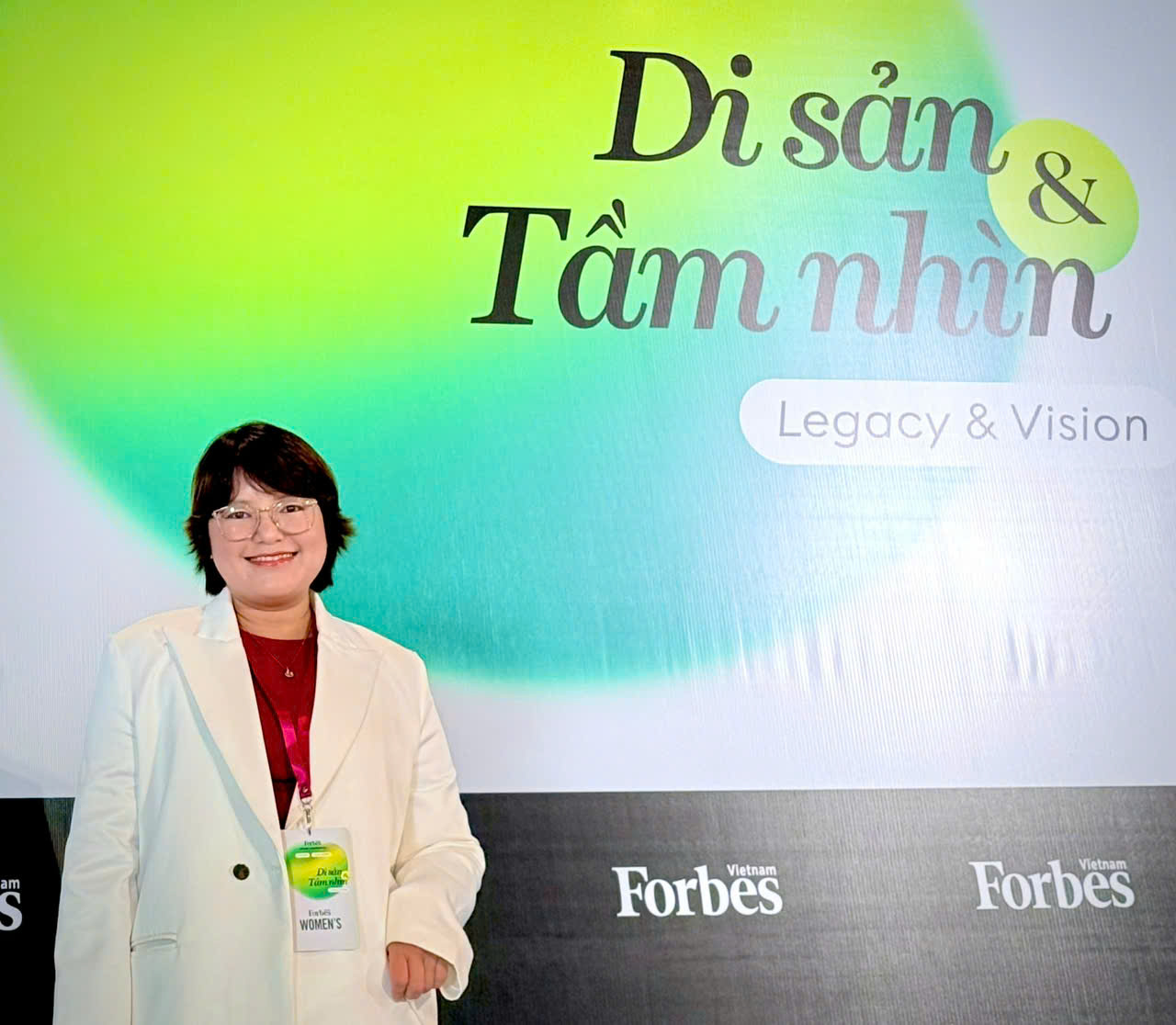FORBES VIETNAM BRAND CONFERENCE 2025: What are the keys to help domestic enterprises become international brands in the cosmetics field?